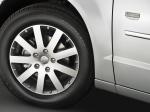 Chrysler Town & Country 25th Anniversary Edition 2009 года